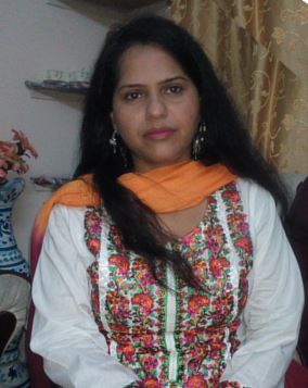 
Dr. Shomaila Iqbal                                                    